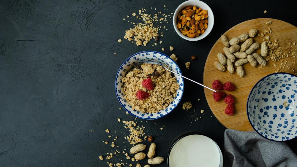 peanuts bowl